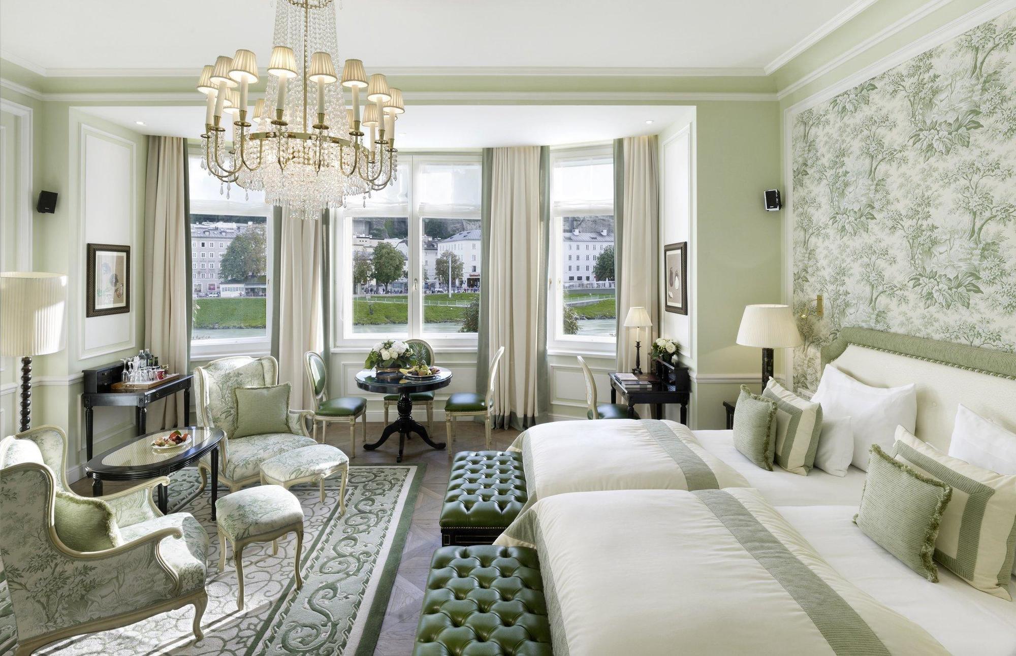Hotel Sacher Salzburg Bilik gambar A suite at the hotel